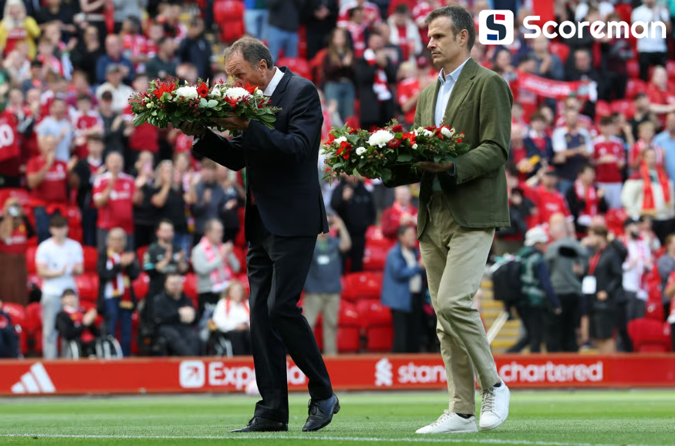 리버풀, 안필드서 열린 첫 프리시즌 매치서 '조타 추모'